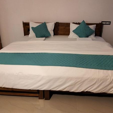 バルカラDevi Kripa Residencyアパートメント エクステリア 写真