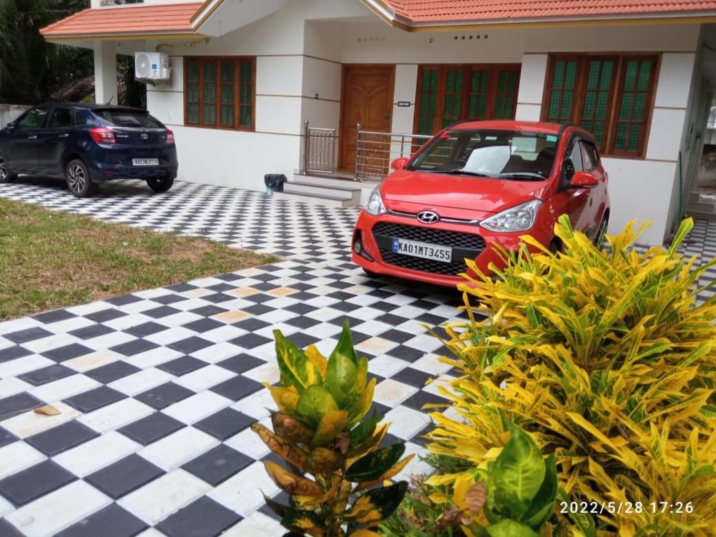 バルカラDevi Kripa Residencyアパートメント エクステリア 写真