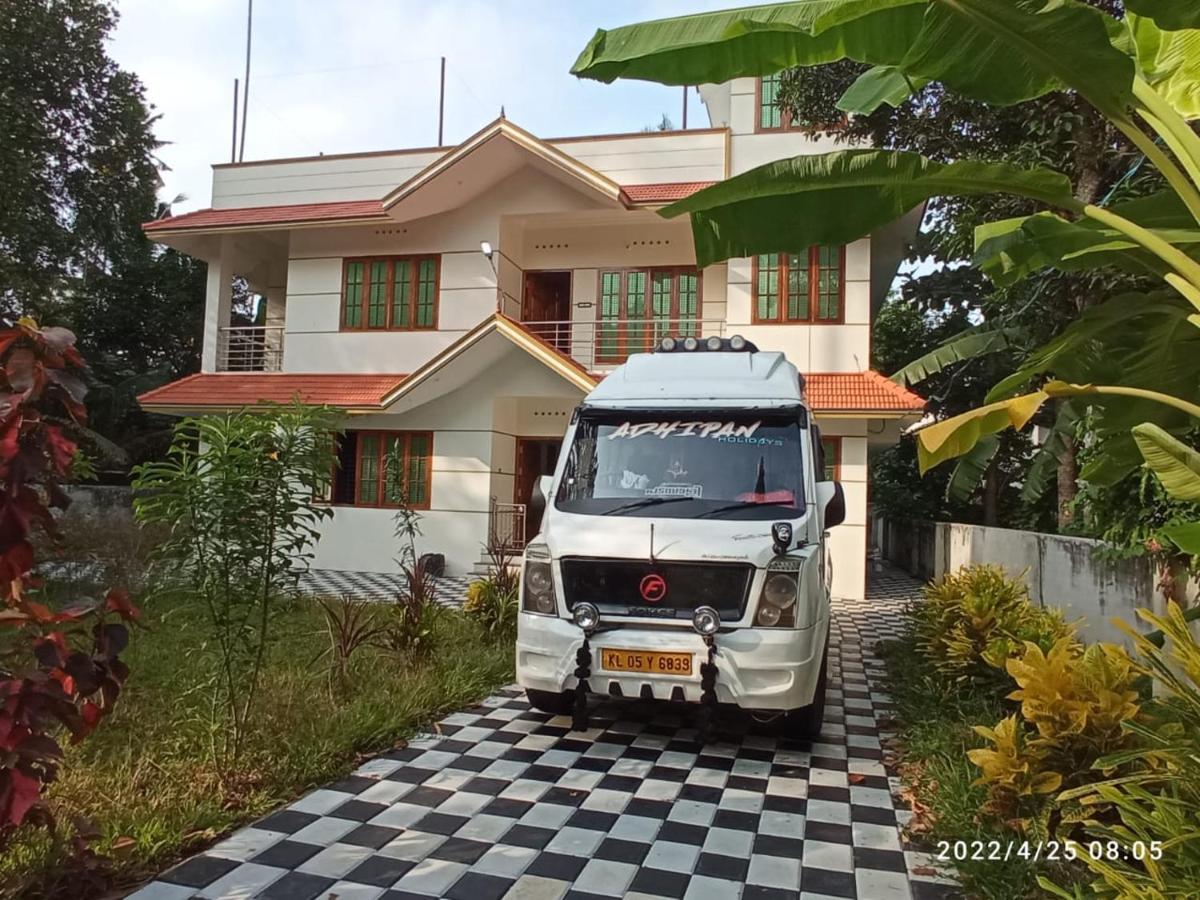 バルカラDevi Kripa Residencyアパートメント エクステリア 写真