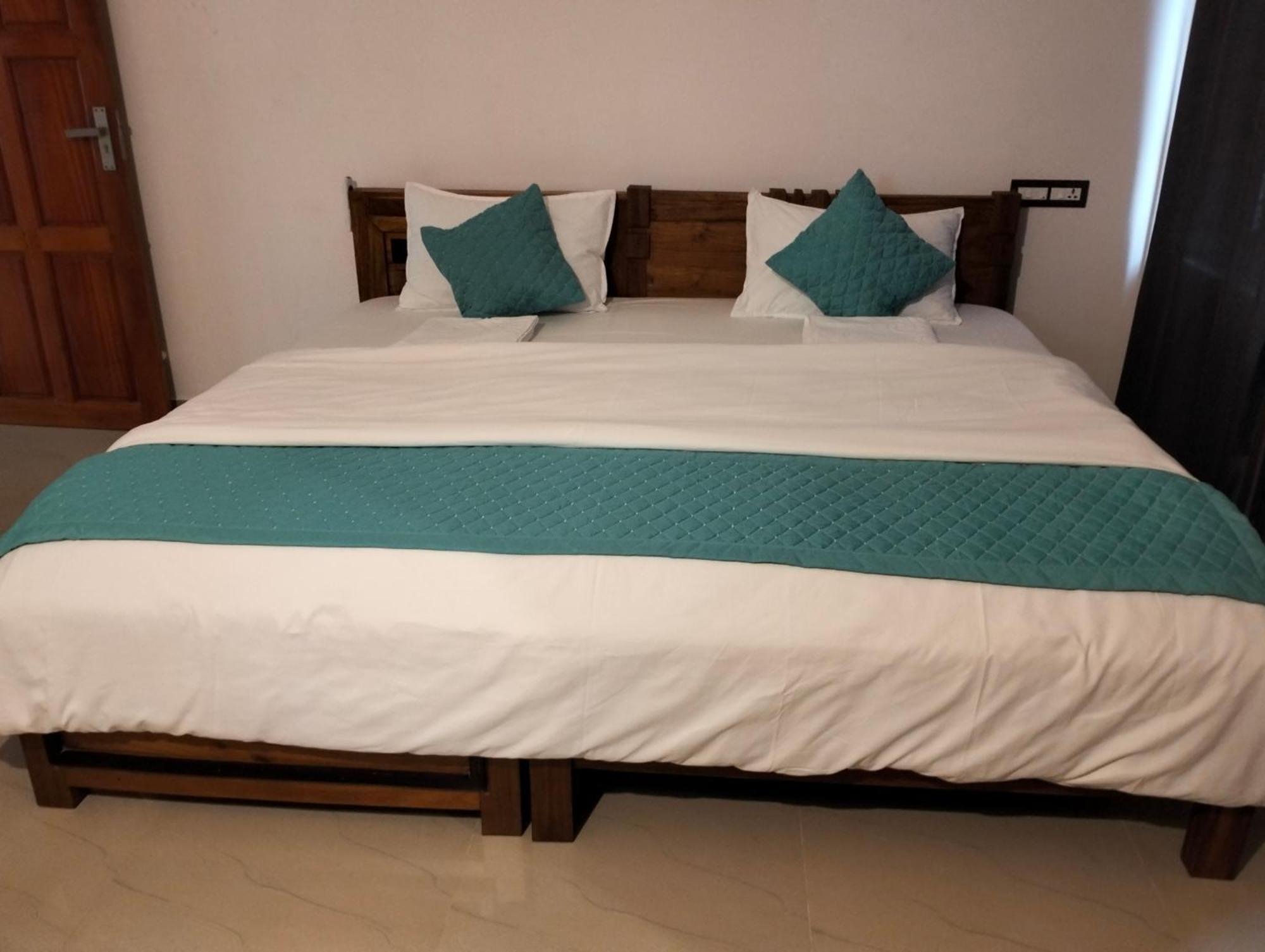 バルカラDevi Kripa Residencyアパートメント エクステリア 写真